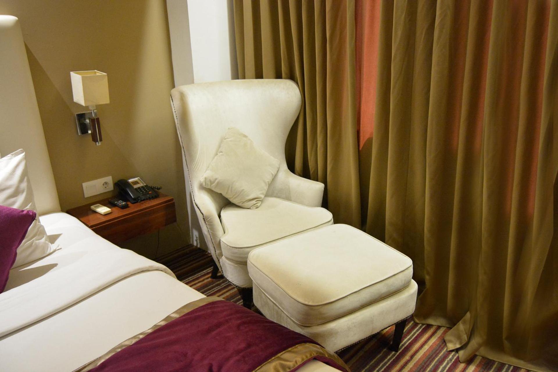 Royal Asnof Hotel Pekanbaru Exterior foto