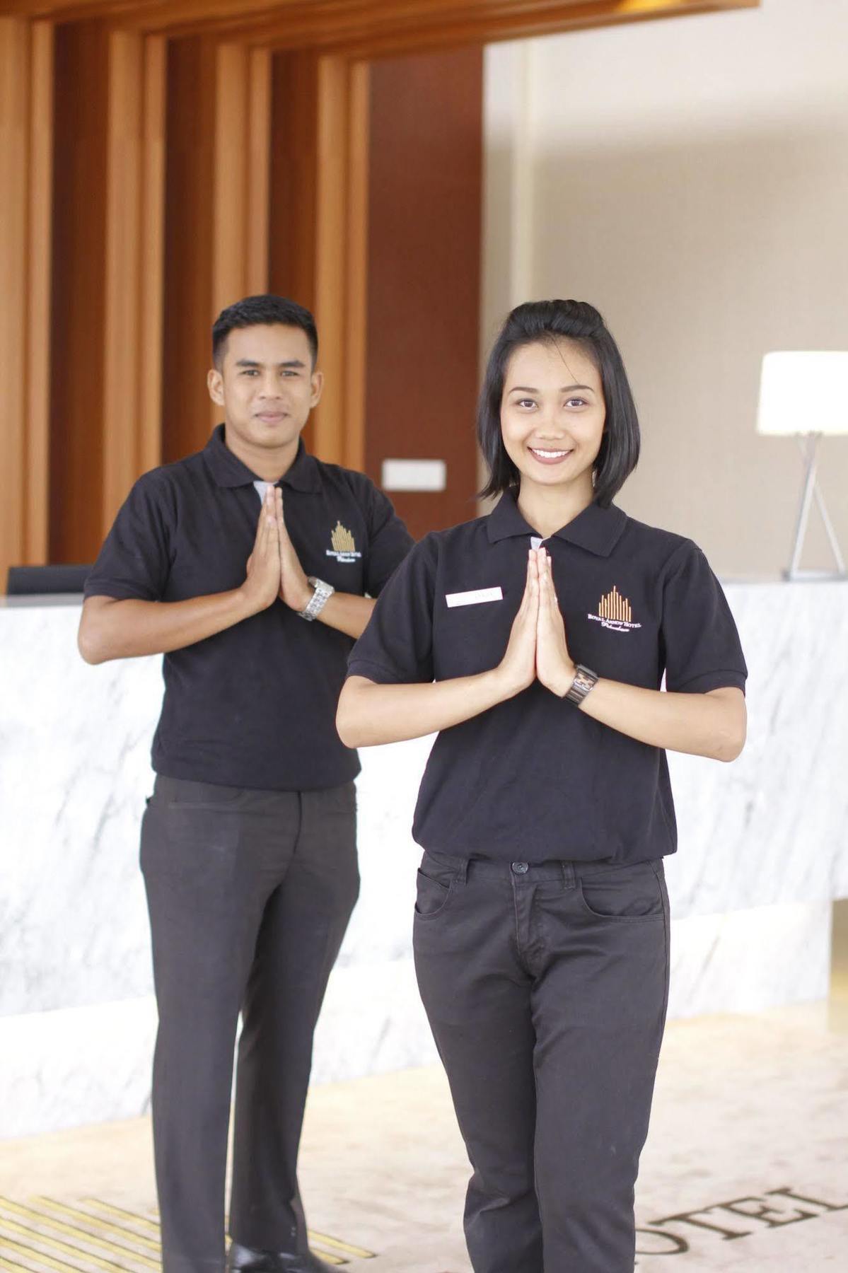 Royal Asnof Hotel Pekanbaru Exterior foto